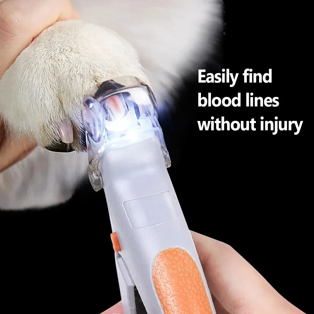 PBP NAIL TRIMMER WITH LIGHT